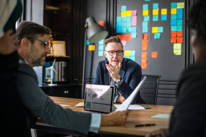 Au-delà du mot-clé : Comment créer un contenu qui positionne et convertit?